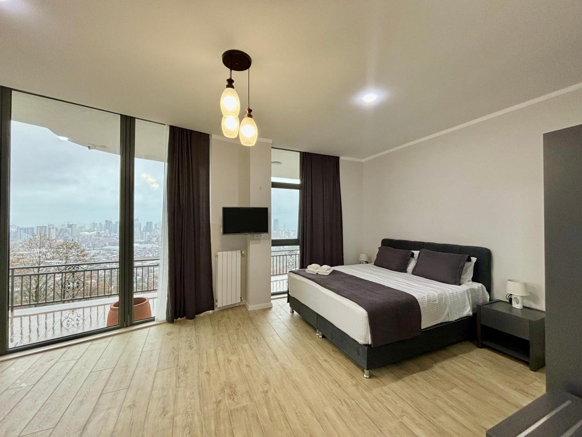 Hillside Inn Batumi Exterior foto